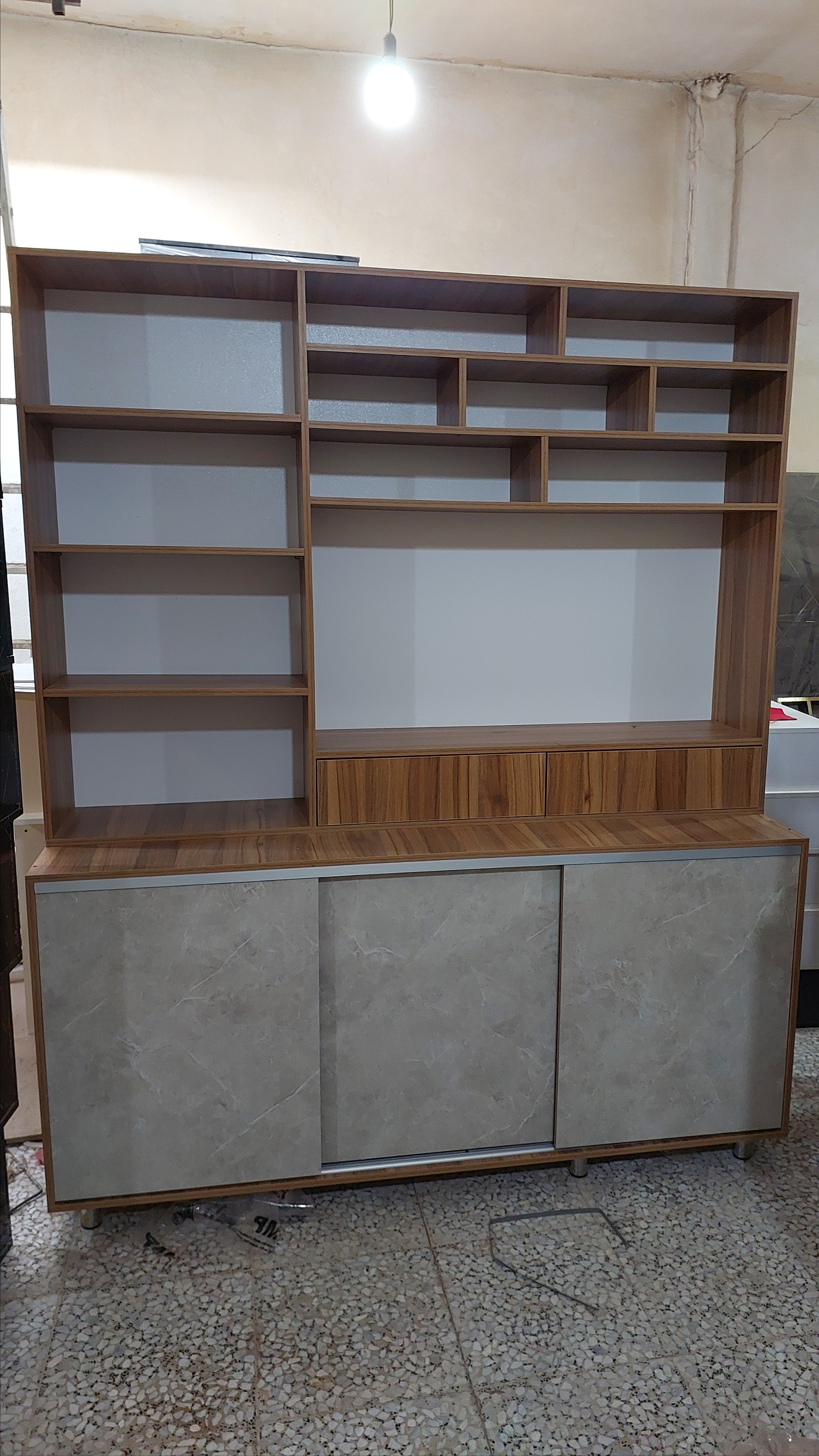 کابینت و تجهیزات ارایشگاهی 