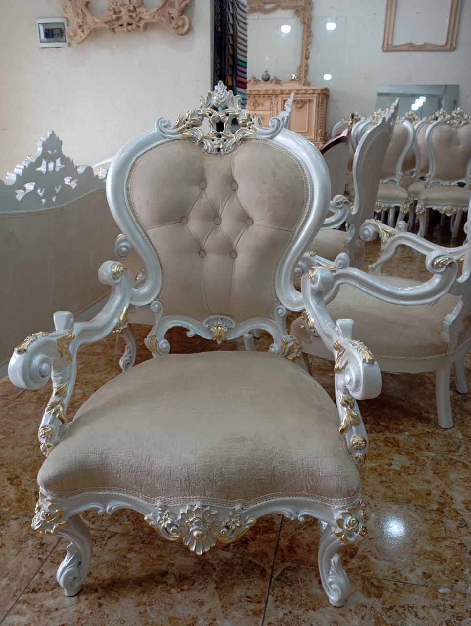 تعمیرات مبلمان 